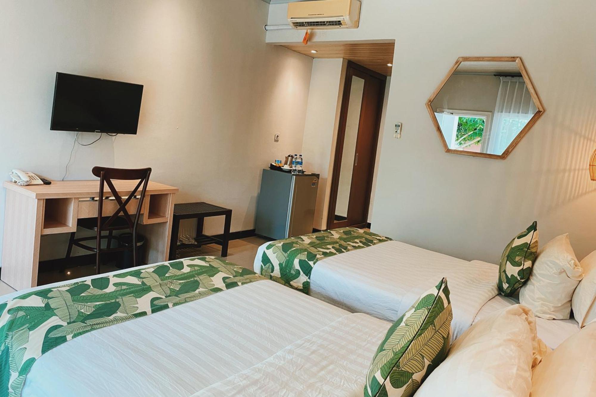 Sylvia Hotel & Resort Komodo 라부안 바조 외부 사진