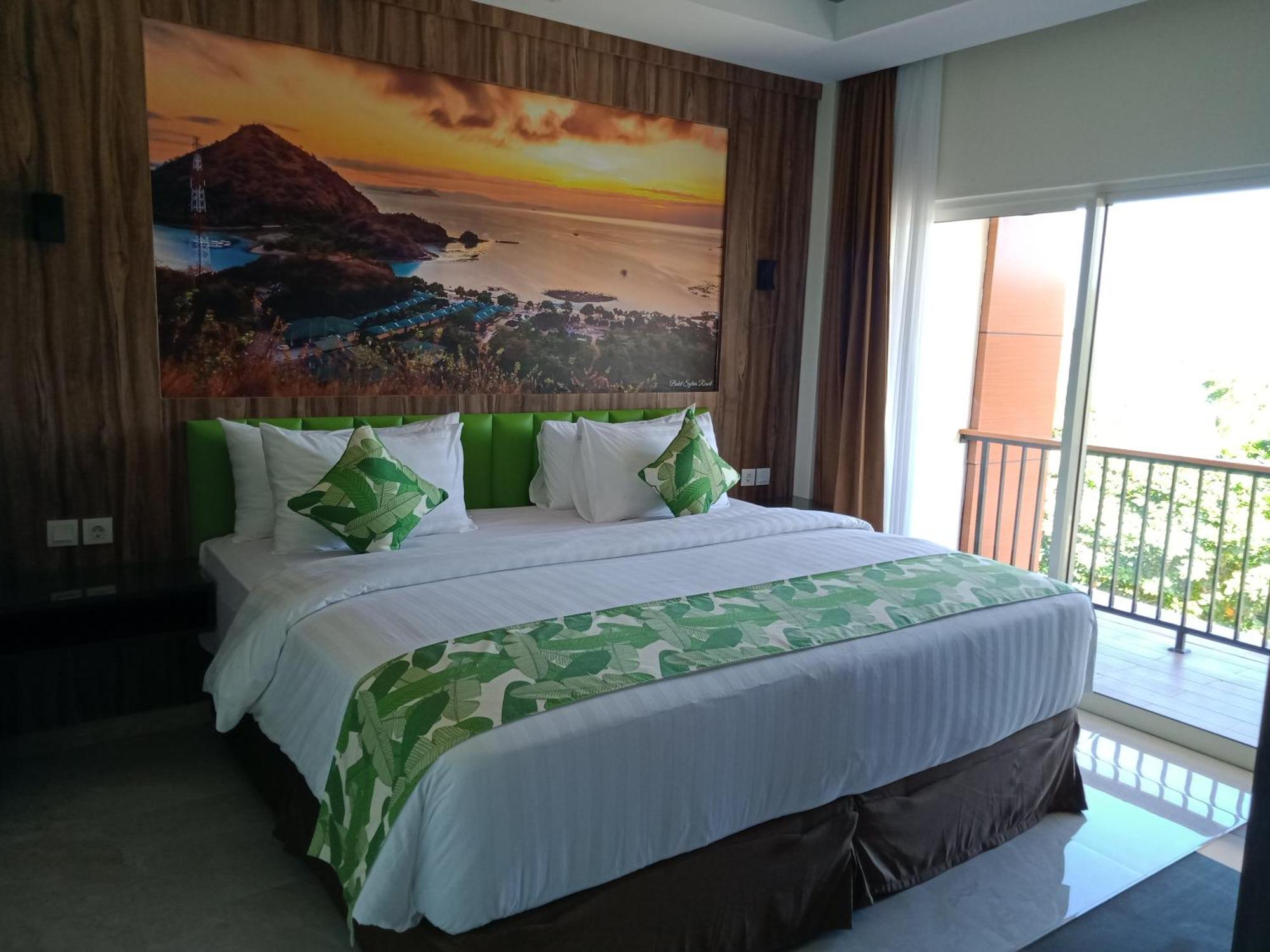 Sylvia Hotel & Resort Komodo 라부안 바조 외부 사진