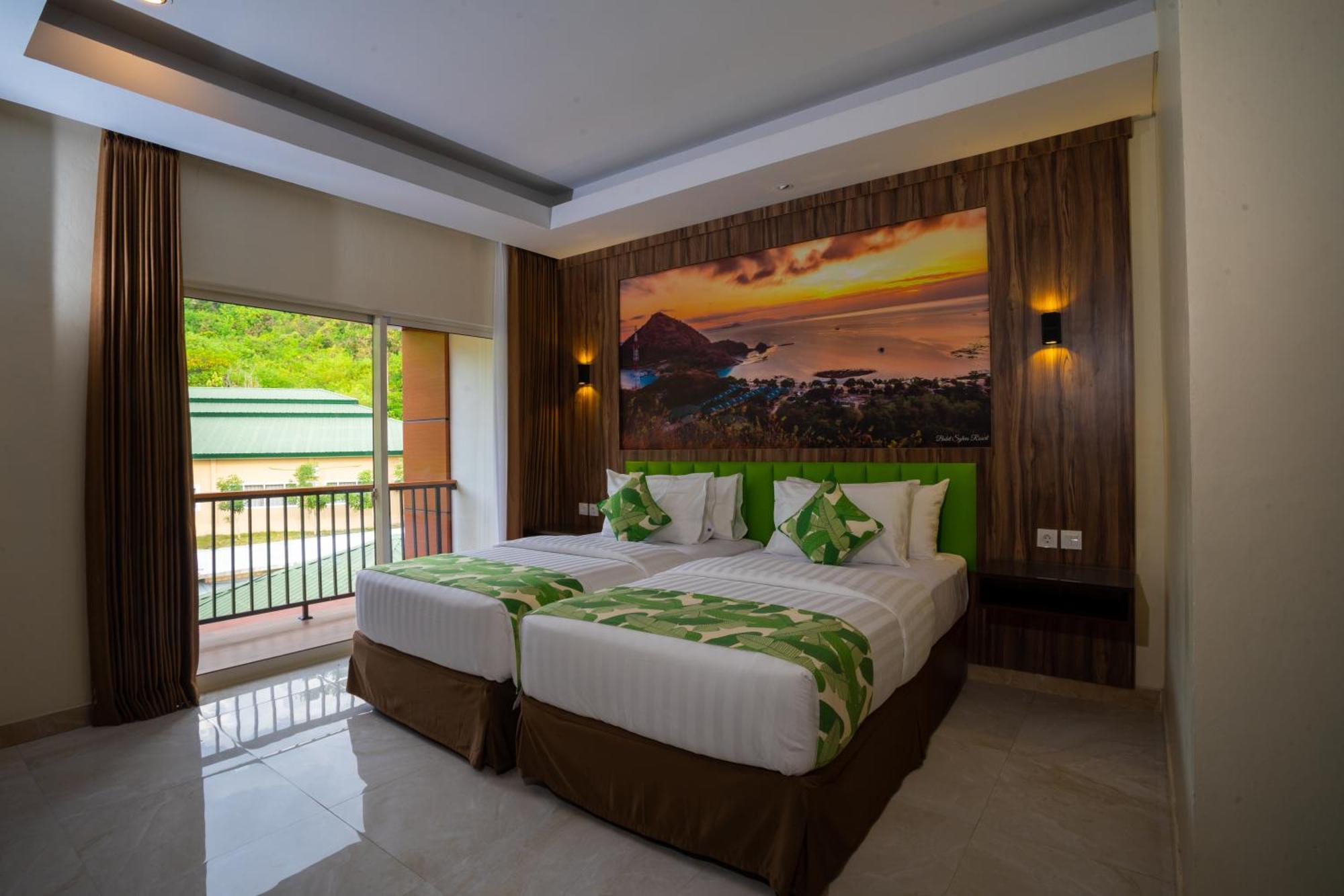 Sylvia Hotel & Resort Komodo 라부안 바조 외부 사진
