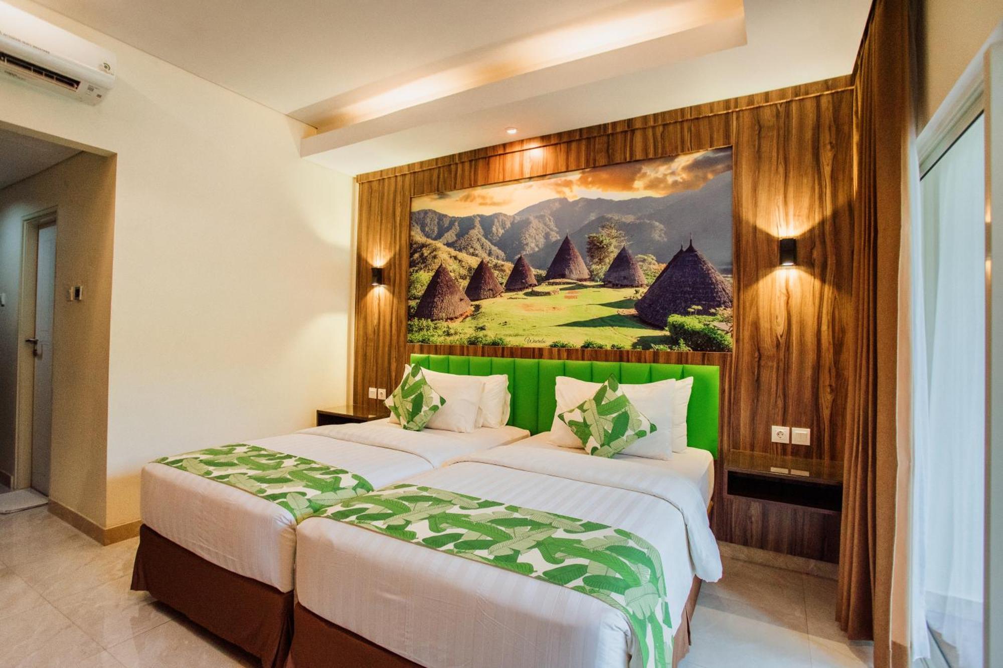 Sylvia Hotel & Resort Komodo 라부안 바조 외부 사진